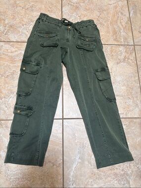 Free people cargo pants NEW !! Small